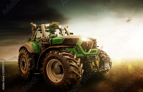 traktor-ma-polu