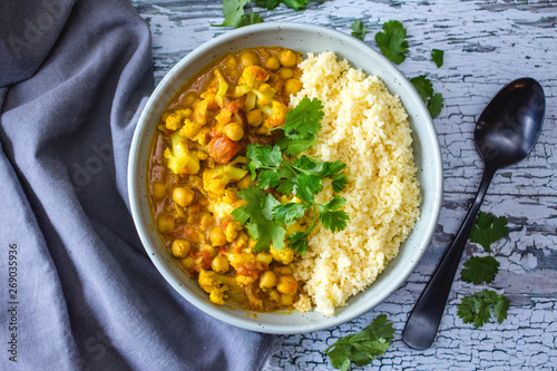 Cauliflower and Chickpea Curry 