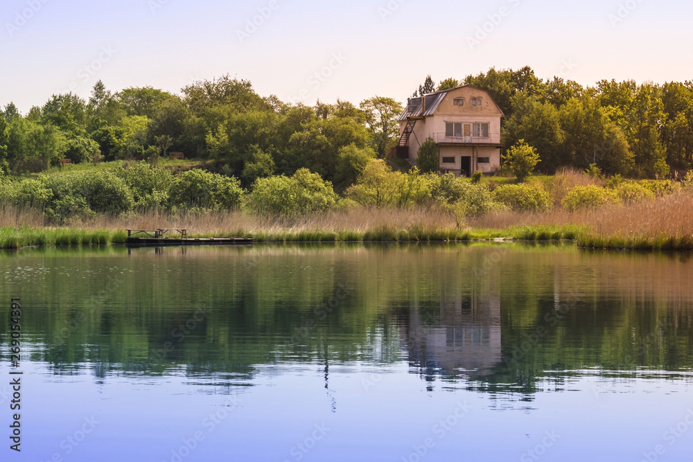 Obraz premium Summer, lake, house.