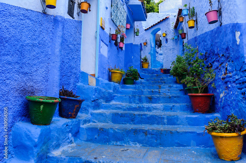 Public walkway in the blue city Chefchaouen / Public walkway in the blue city Chefchaouen, Morocco, Africa. © ub-foto