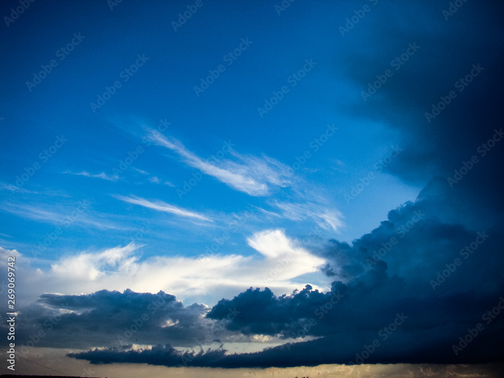 Obraz premium dramatic sky and clouds