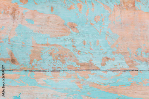 Blauer Holzhintergrund mit abblätternden Farbe 