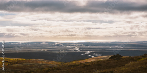 Beautiful panoramic photos of Icelandic landscapes that transmit beauty and tranquility.