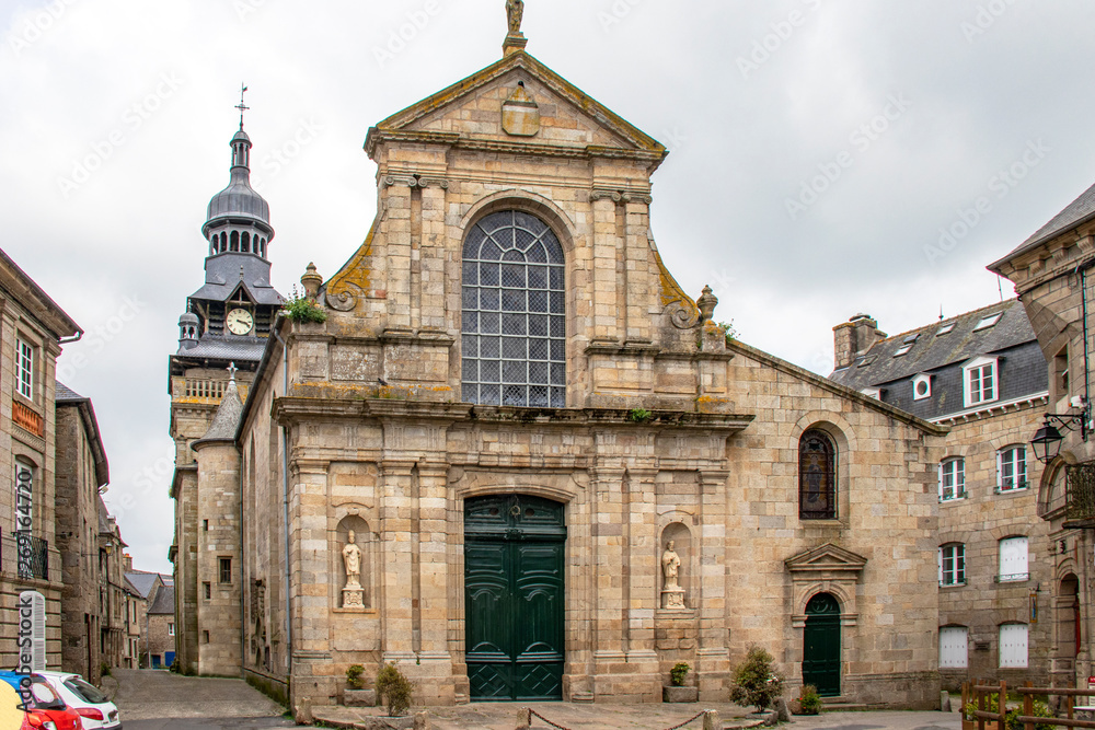 Moncontour. Eglise saint-Mathurin. Côtes-d'Armor. Bretagne