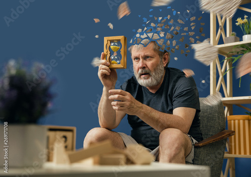 Valokuva Drown image of losing of mind