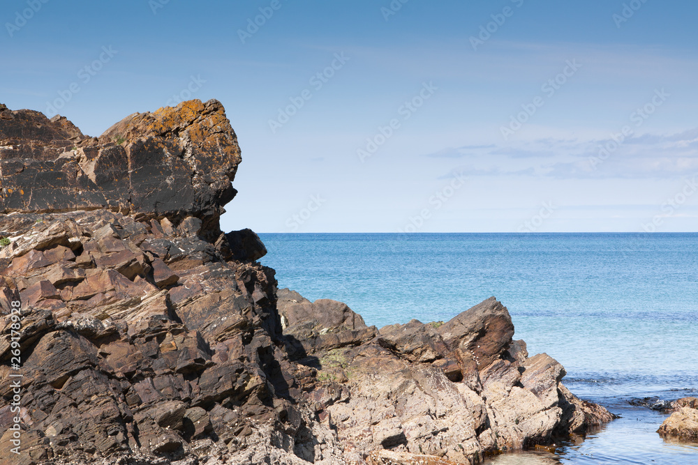 Rocks and Horizon Shetland