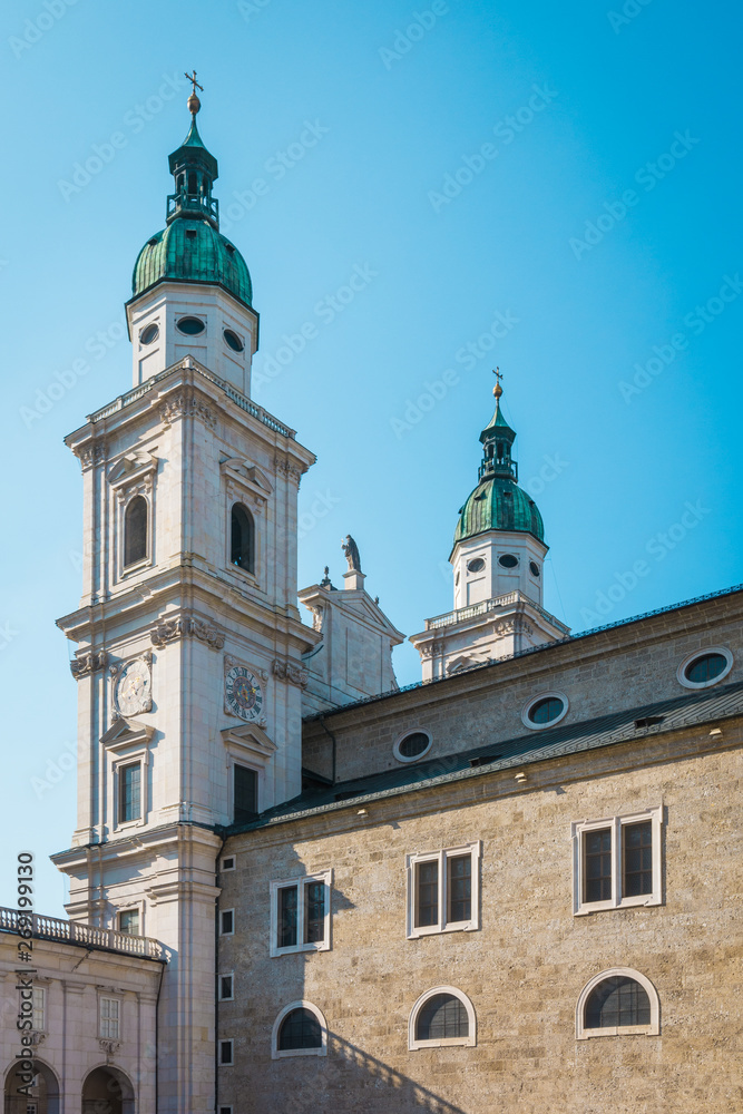 Der Dom in der Stadt Salzburg in Österreich