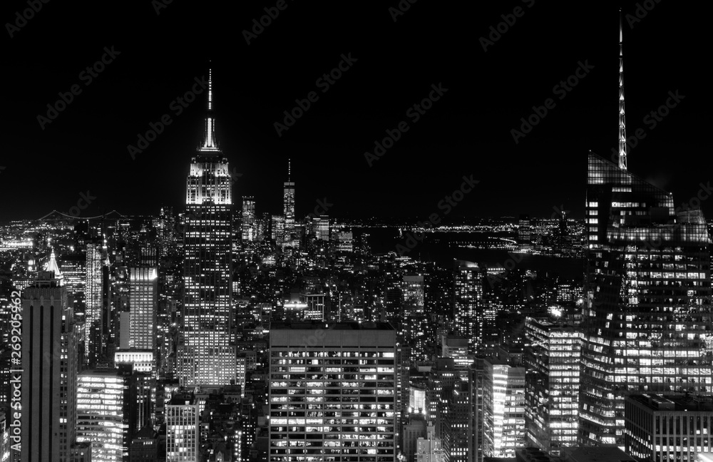 Obraz premium New York City Panoramic night view from Rockefeller Center