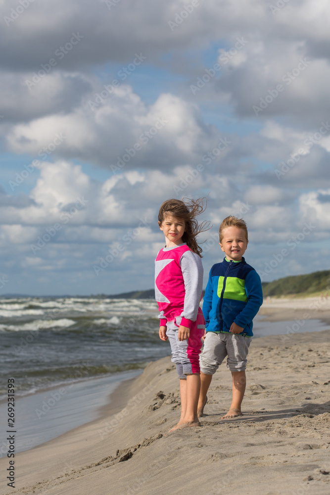 children at the Baltic Sea