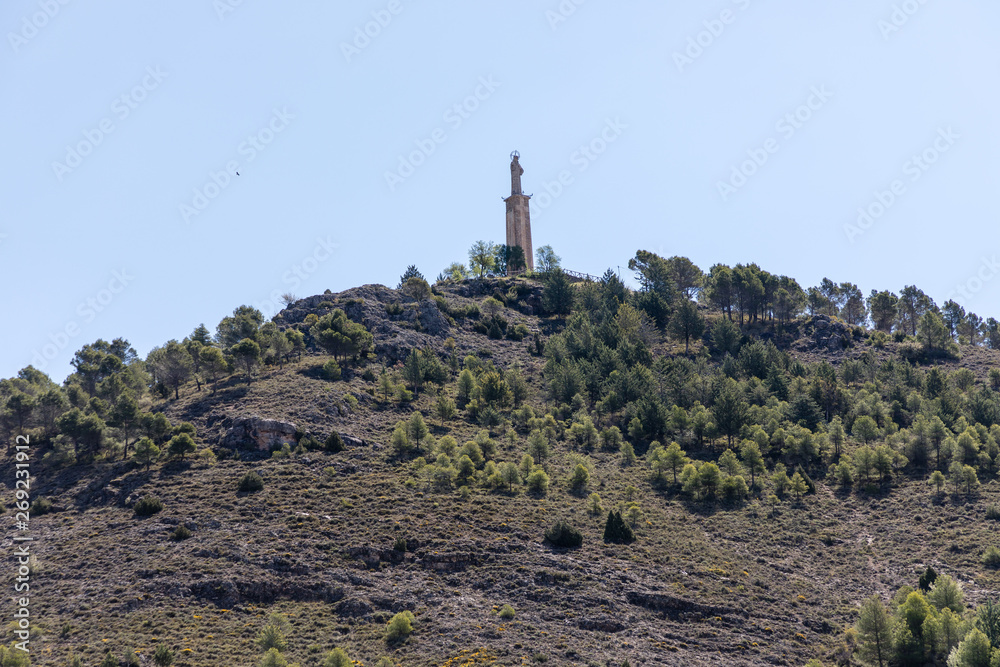 Panoramic views of the historic center of Cuena and its hanging houses