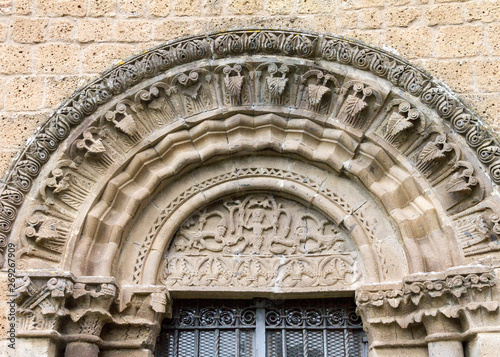 Tuscania, Chiesa di S. Maria Maggiore photo