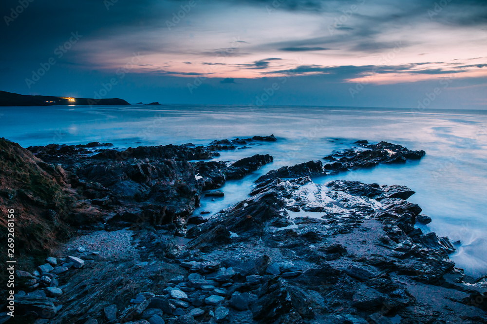 Obraz premium Beautiful cornish coastline in Newquay, United Kingdom