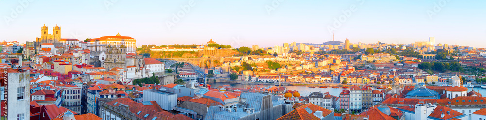Panorama Porto Old Town Gaia