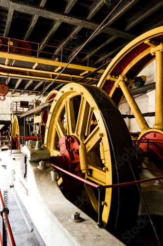 wheels of train