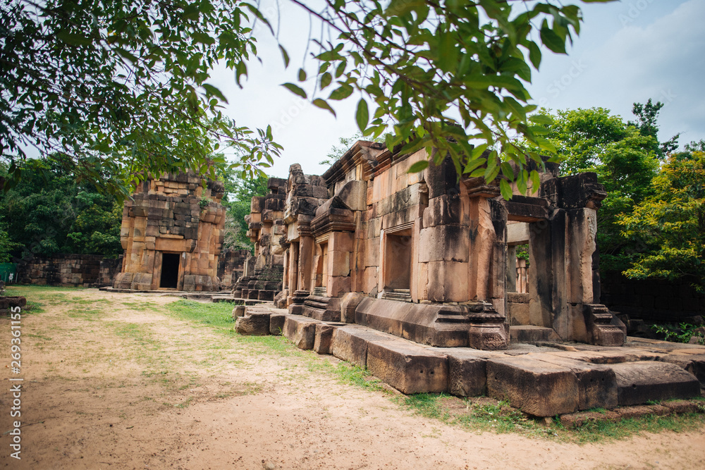 Prasat Ta Muen, Phanom Dong Rak, Surin