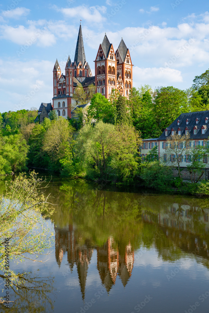 Obraz premium Historic cathedral in Limburg an der Lahn, Hessen, Germany