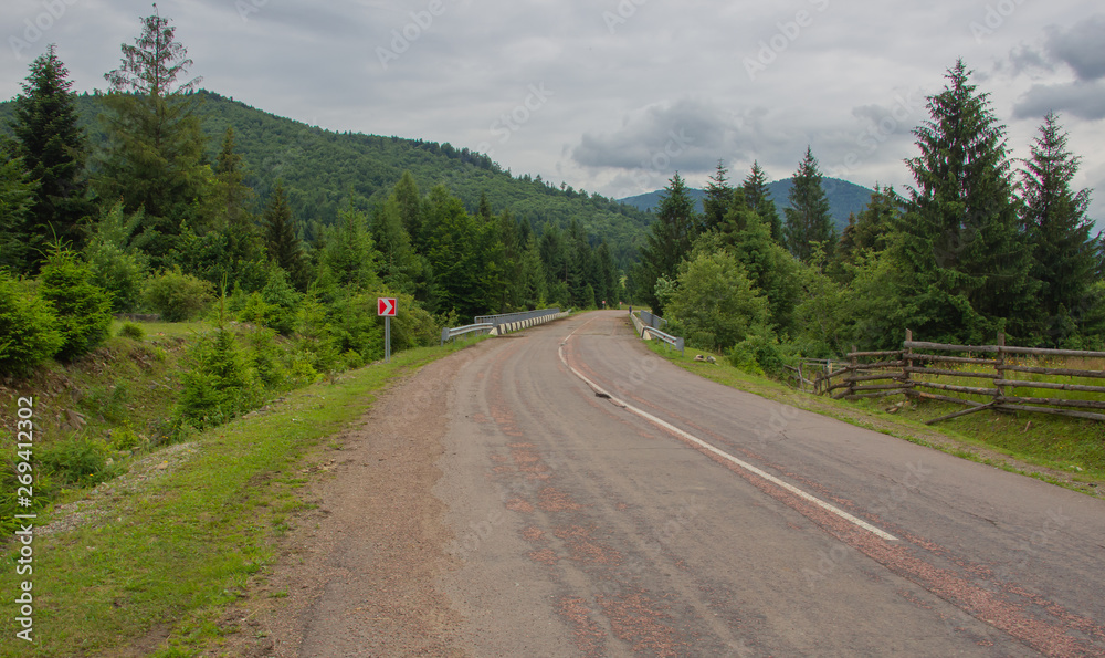 Unforgettable trek to the mountains in Gorgan, waterfalls. Rest in the Carpathians