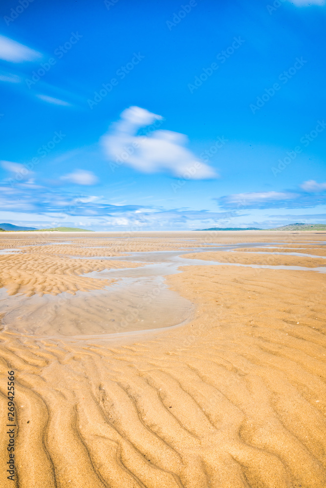 Isle of Harris landscape - beautiful endless sandy beach and turquoise ocean