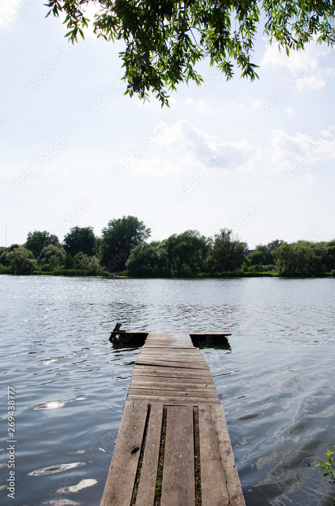 Obraz premium boat on the lake