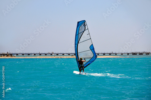 Windsurfer am Roten Meer © E-Delict