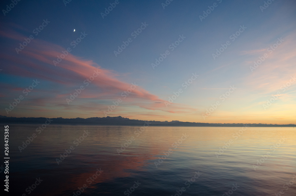 Abenddämmerung am Bodensee