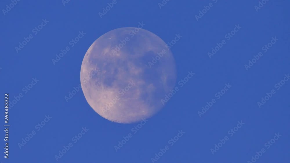 Moon and clouds/21 April , 2019 Moon and clouds/21 April , 2019