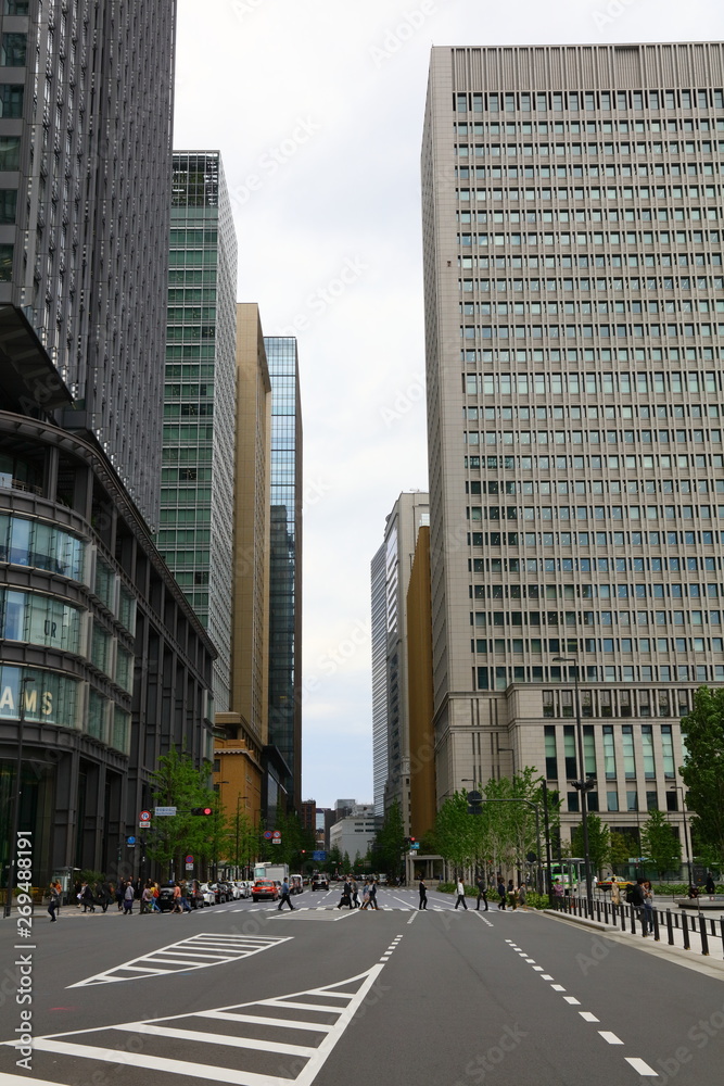 東京オフィス街