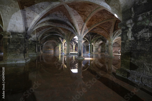 Portuguese Cistern © Marylou