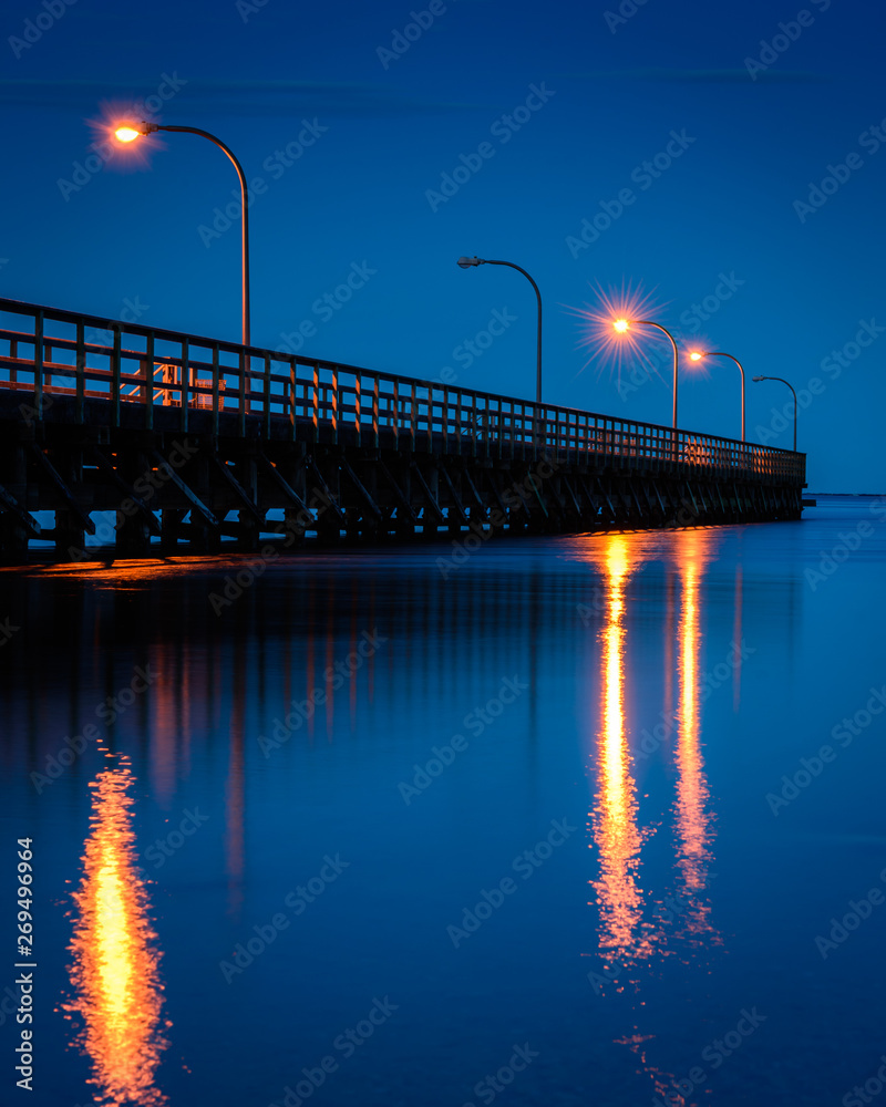 Fotografie Pier in the blue hour