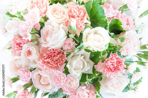 Bouquet of roses in sweet pastel color. soft focus blurred flower for background. Valentine concept.