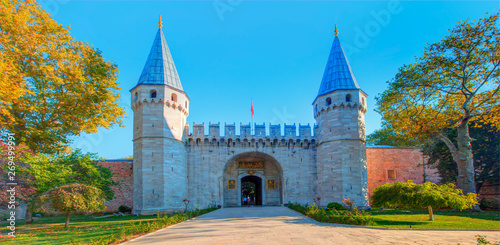 Entrance of the Topkapi palace - istanbul, Turkey photo