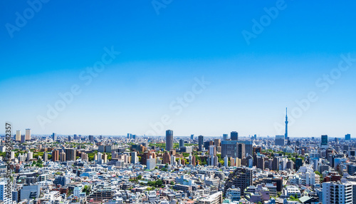 東京　青空と都市風景