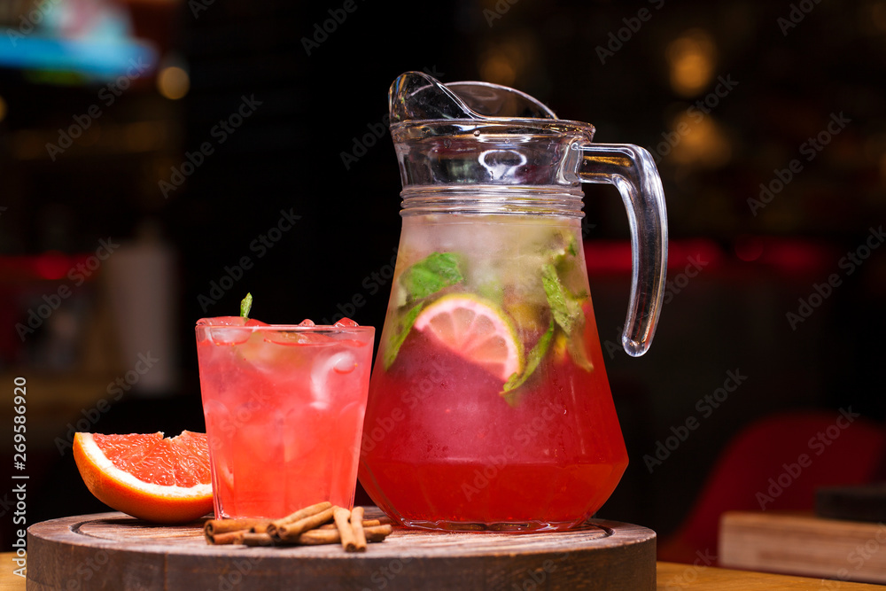 Obraz na plátně Jug with cold lemonade