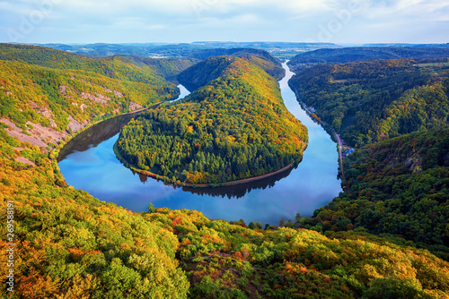 Obraz na płótnie River Saar loop in Mettlach, Saarland, Germany w salonie