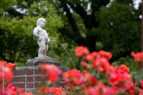 しょんべん小僧