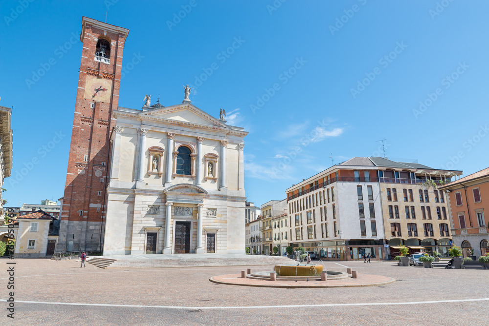 Historic center of an Italian city. Gallarate town, piazza della Libertà (square della Libertà) with the Basilica of Santa Maria Assunta, City in the province of Varese, Lombardy, northern Italy