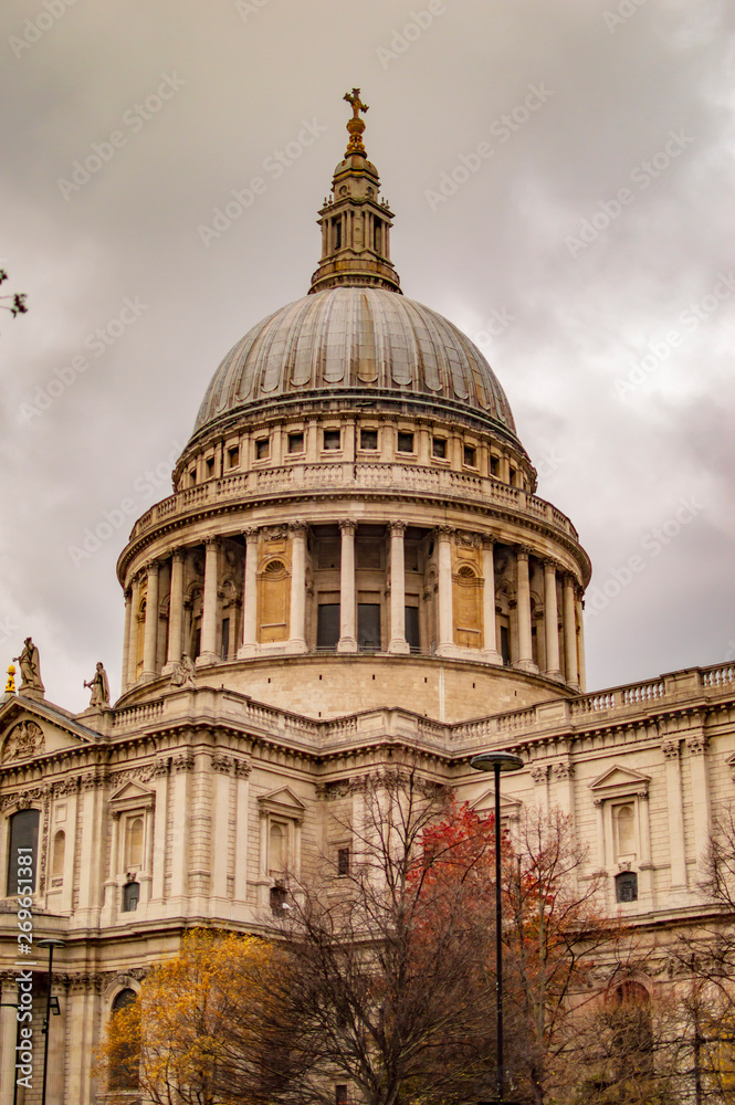 London saint paul cathedral with clouds and sky