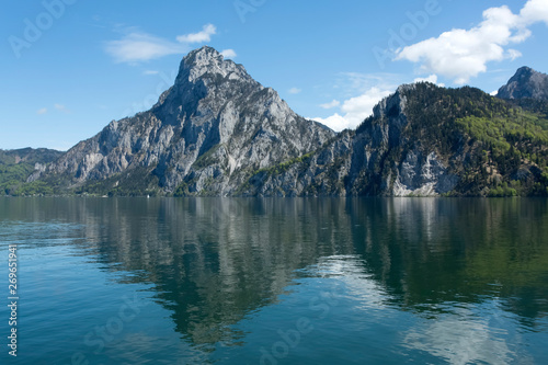 Fototapeta Naklejka Na Ścianę i Meble -  Traunstein Mountain reflection in Lake Traunsee, Austria