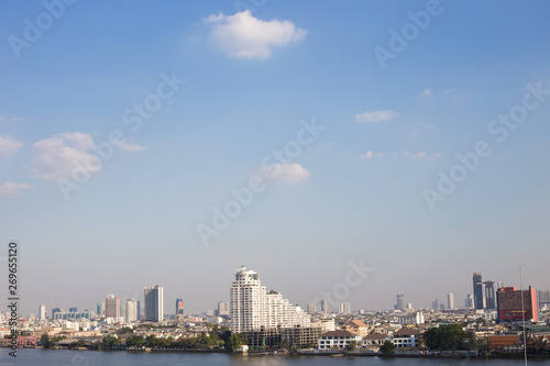 Modern city downtown building of Bangkok skyling with river © themorningglory