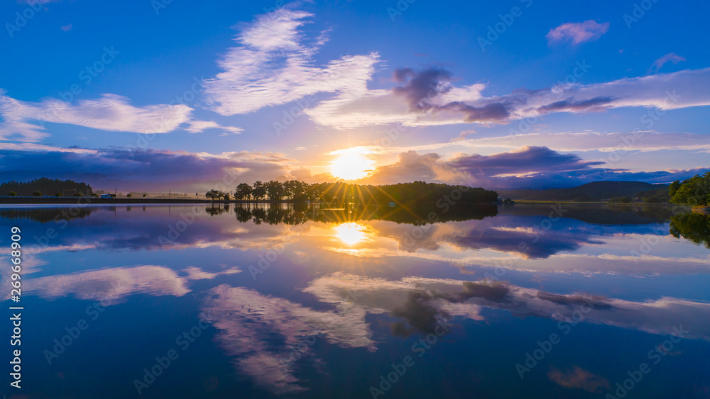 Fototapeta premium Reflection