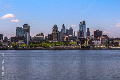 Landscape shot of Philadelphia from across the river