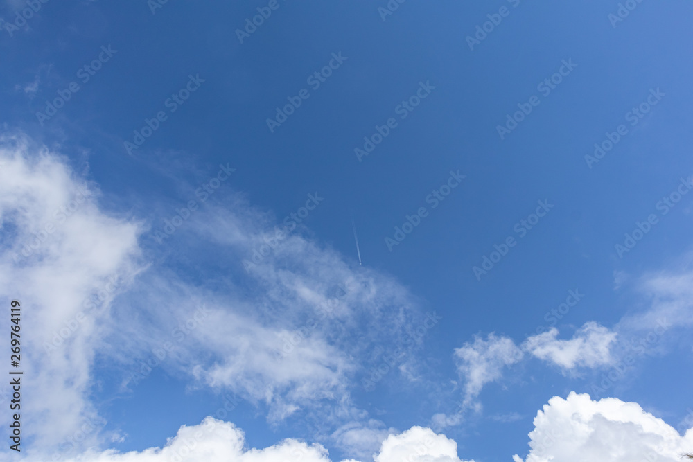 Obraz premium open blue cloud sky for background use