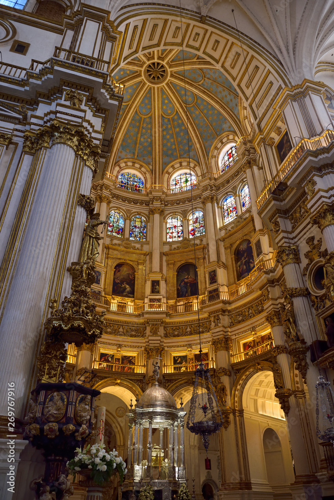 Tabernacle and lectern in the Chancel rotunda with dome ceiling in the Granada Cathedral of the Incarnation