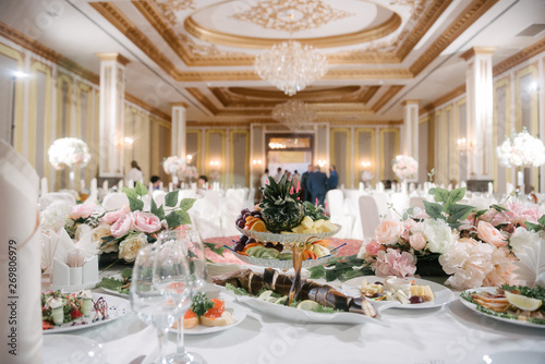 Photo decoration of the banquet hall on the wedding day