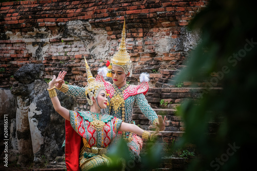 Obraz na plátne Art culture Thailand Dancing in masked khon in literature ramayana,Thai classica