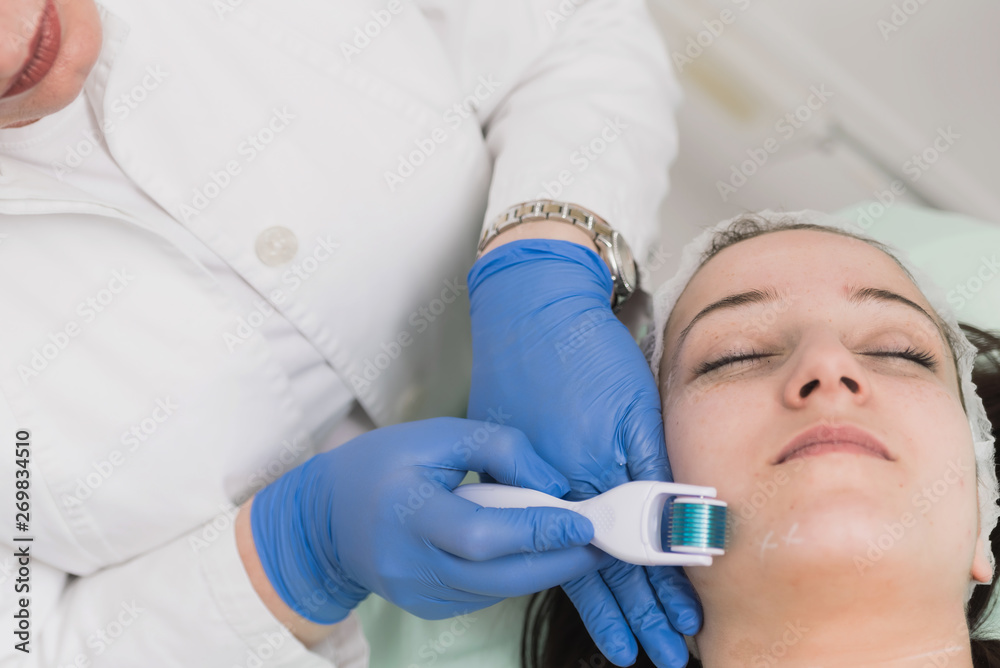 Fototapeta premium Roller treatment for skin care