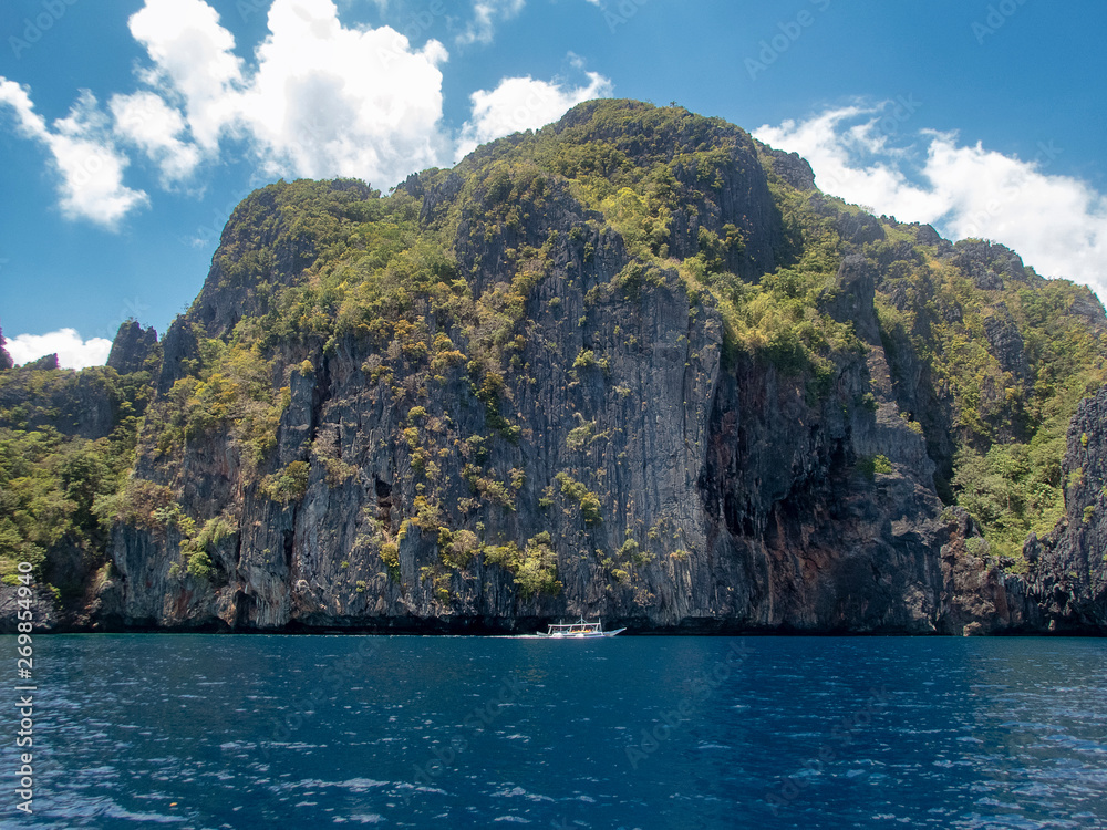 Picturesque rocky islands near El Nido in Palawan, Philippines