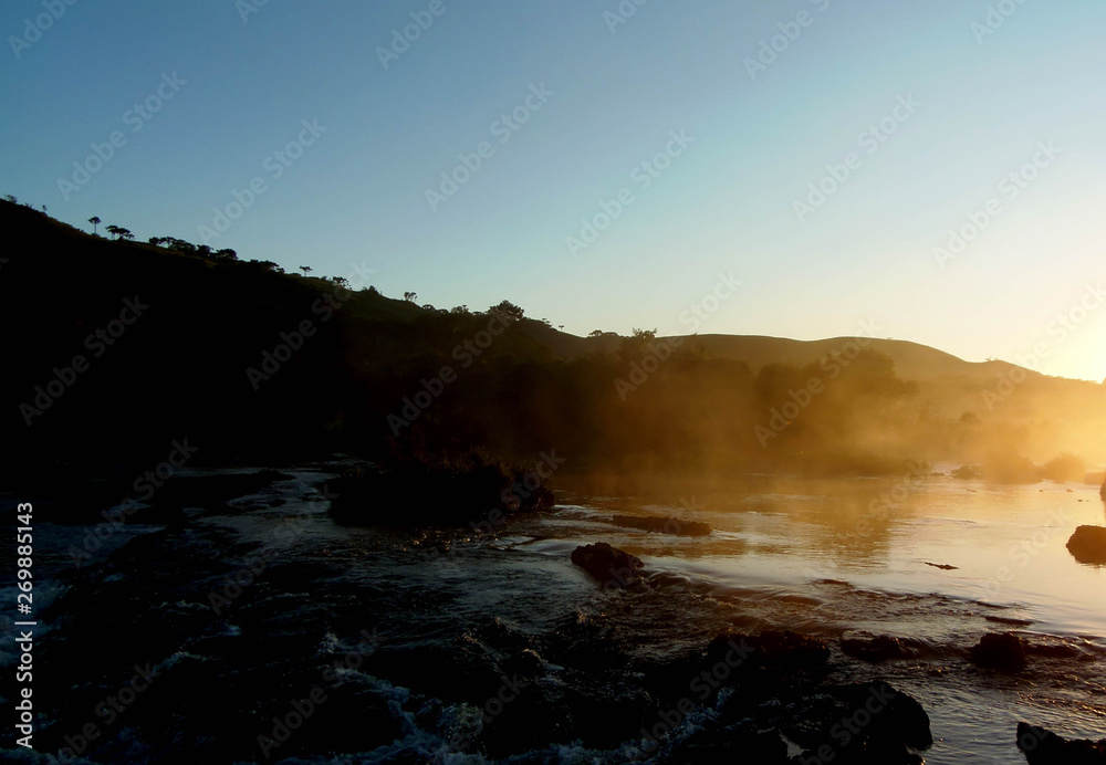 Obraz premium Sunrise on the river