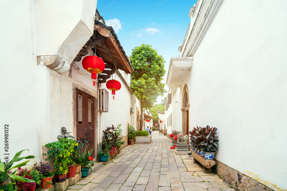 Naklejka premium Chinese historic architecture