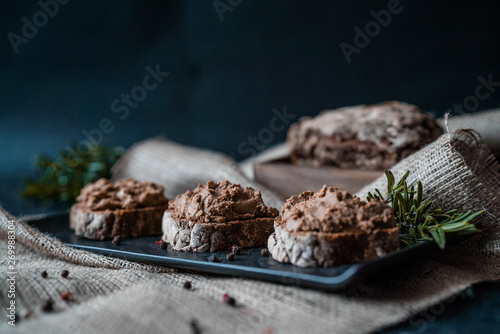 brötchen, appetizer, appetiser, starter, vorspeise, romantic, restaurant photo